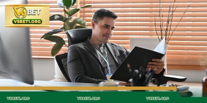 CEO V9BET hoạch định chiến lược phát triển toàn diện